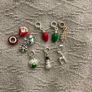 Christmas DaVinci Charms and Beads